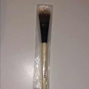 BRAND NEW Bobbi Brown foundation brush